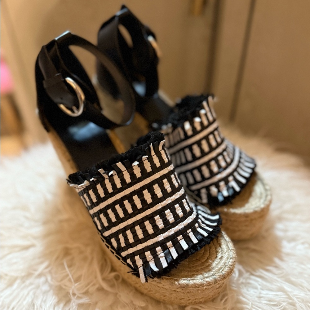 Marc Fisher Black White Wedge platform Sandals - Picture 2 of 7